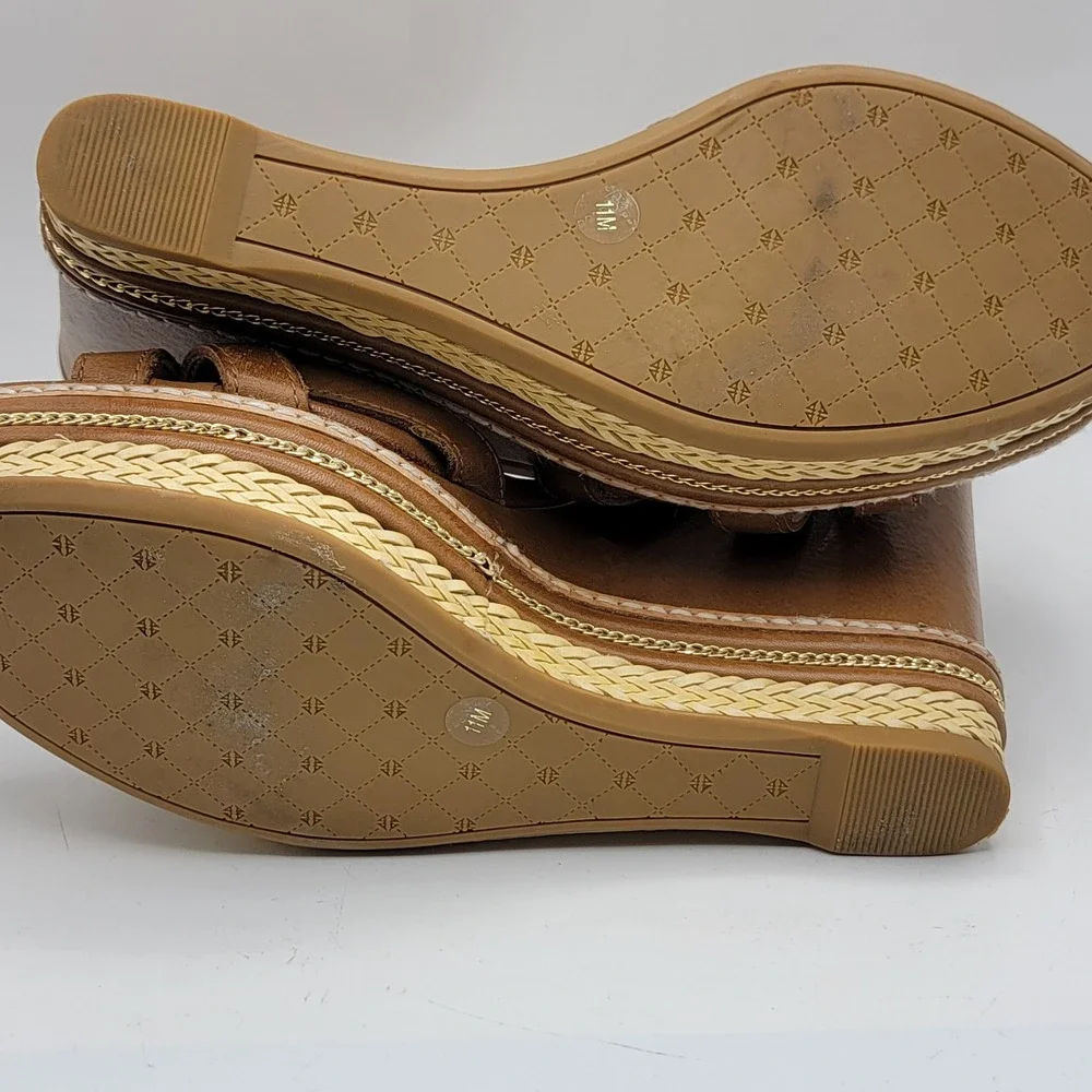 Antonio Melani Tan Leather‎ Wedge Sandals Strappy Platform Gold Chain Detail 9.5